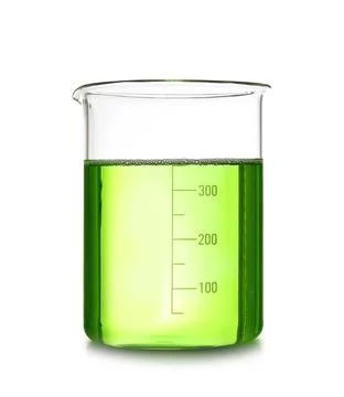 Beaker with color sample isolated on white. Chemistry laboratory glassware Foto stock