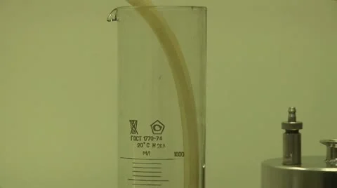 Beaker filled with a solution Stock-Footage 22225322