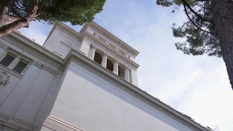 The beam passes through the branches of a tree located next to the White Palace. Stock Footage 124415517