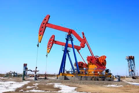 Beam pumping unit Stock Photos