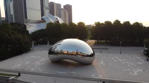 The Bean (Cloud Gate) in Chicago Stock Photos