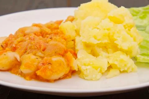 Beans with carrots and potatoes Foto stock