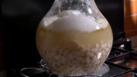 Beans cooking Stock Footage 100042814