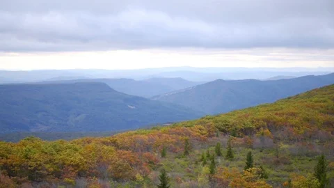 Bear Rocks valley overlook, Dolly Sods in West Virginia, zooming out Stock Footage 96045739