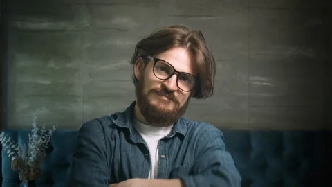 Bearded Male Dancing Courage 動画素材 112493848