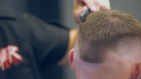 Bearded man cut with scissors Video stock 141030520