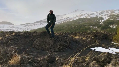 Bearded Man lost in the mountain Stock-Footage 87196620