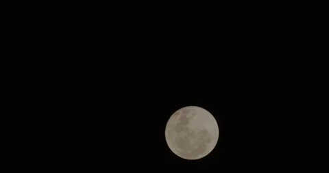 Beatiful Full Mon In 8K 스톡 동영상 332527136