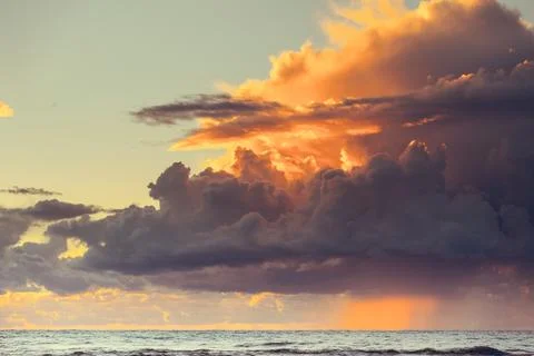 Beatiful sunset with clouds over the Baltic sea Foto stock