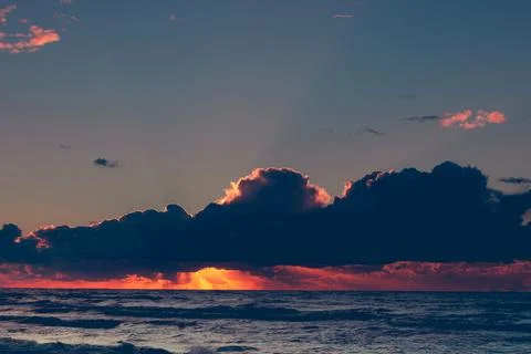 Beatiful sunset with clouds over the Baltic sea Foto stock