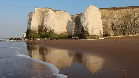 Beautiful afternoon at between the iconic cliffs of Botany Bay, in Broadstairs Stock Footage 266020580