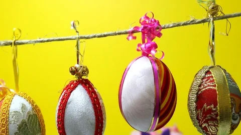 Beautiful and colorful easter animation with easter eggs 動画素材 86601611
