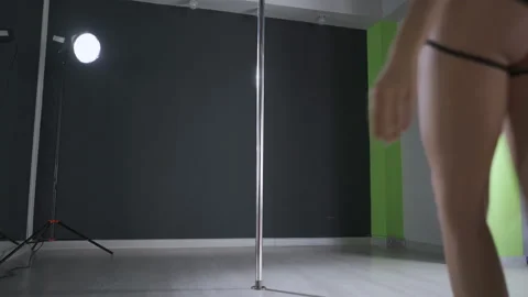 Beautiful attractive pole dancer Video stock 92591473