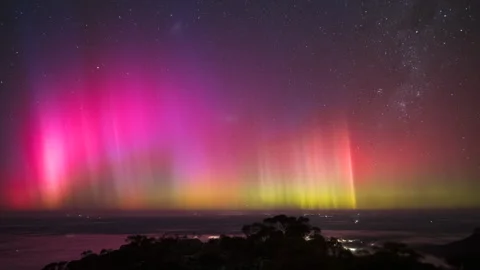 Beautiful Aurora Australis Light Show From The Grampians Mt Abrupt, Timelapse Stock Footage 240161773