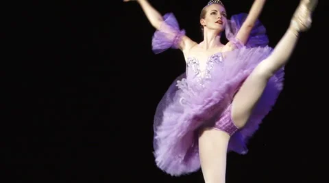 Beautiful ballerina dancing Video stock 68493304