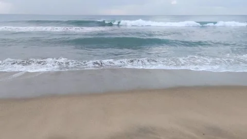 Beautiful beach Vídeo Stock 221154074