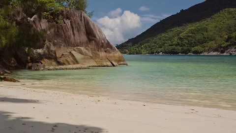 Beautiful beach in the lagoon on the Seychelles. Stock Footage 103461380