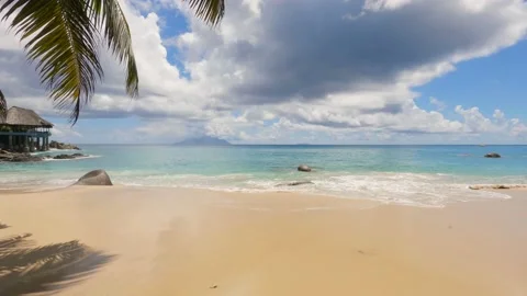 A beautiful beach on the Seychelles Video stock 155797678
