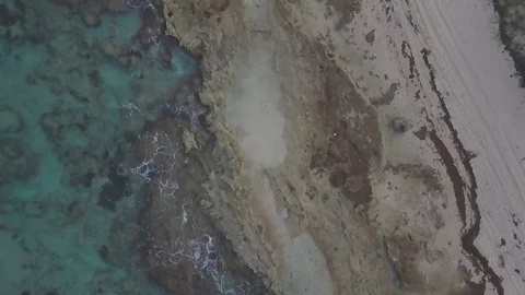 Beautiful Beach Shore Top Down - FullHD@96fps Video stock 100644511