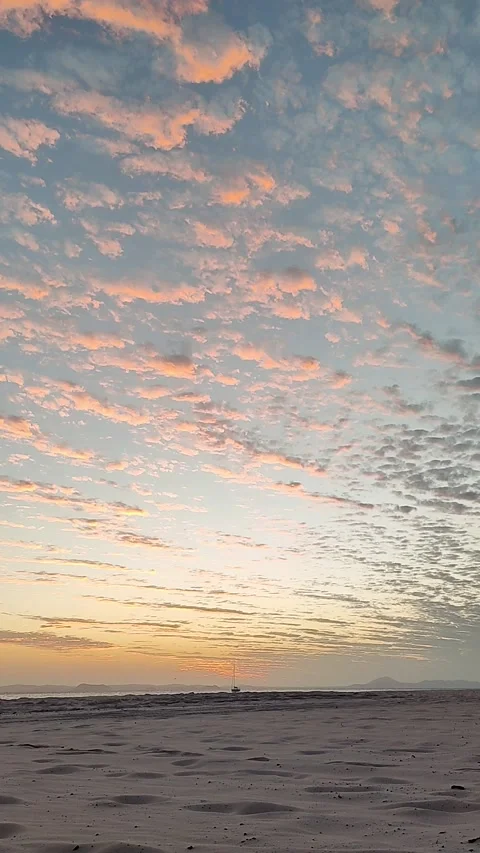 Beautiful beach sunset timelapse with clouds moving in the sky. Stock Footage 280061464