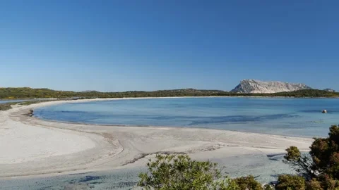 A BEAUTIFUL BEACH OF WHITE SAND Stock-Footage 152267007