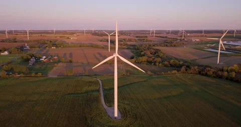 Beautiful big white windmill at sunset in the Midwest Video stock 167911357