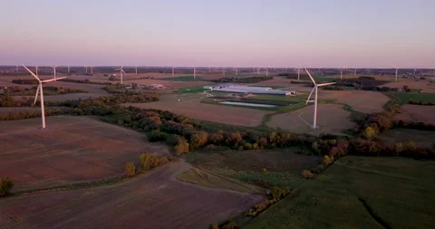 Beautiful big white windmill at sunset in the Midwest Video stock 167913670