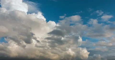 Beautiful blue sky with clouds background. Loop 스톡 동영상 119240545