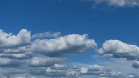 Beautiful blue sky with clouds on a clear day 库存影片 306158582