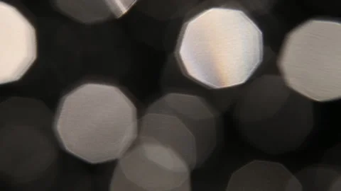Beautiful bokeh from backlight. Looking at the sun through the fabric. Vídeo Stock 303641473