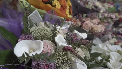 Beautiful bouquets of flowers Vidéo 106571925