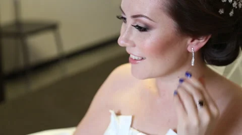 Beautiful bride preparing wedding Stock Footage 55147458