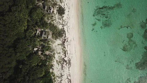 Beautiful Caribbean Beach Stockbeeldmateriaal 157136487