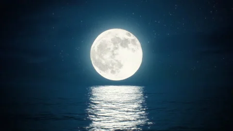 Beautiful Clear Full Moon Over the Sea Waves Looped 3d Animation Zoom Effect Video stock 274499005