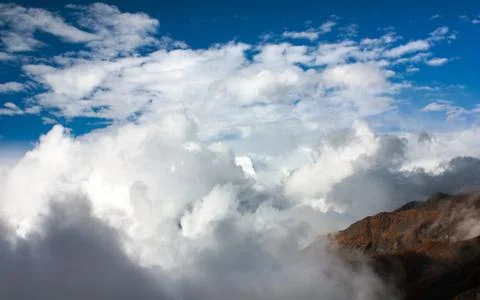 Beautiful cloud on mountains Stock Photos