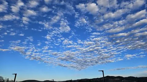 Beautiful cloud patterns formed in a summer afternoon Foto stock