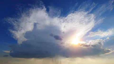 The beautiful cloud stream on the sunset background Stock-Footage 111482247