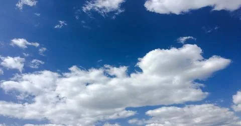 Beautiful clouds with blue sky background. Nature weather, cloud blue sky and Stock-Fotos