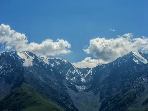 Beautiful clouds in mountains timelapse Stock Footage 71683011