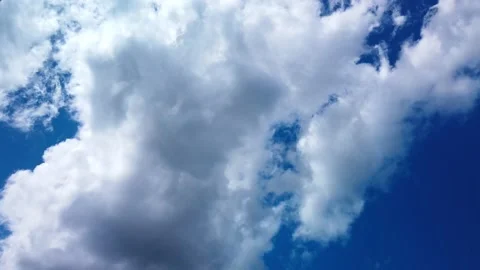 Beautiful cloudy Sky Timelapse Stock Footage 137761980