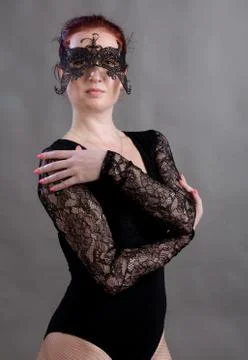 Beautiful dancer studio portrait posing on grey background. Foto stock