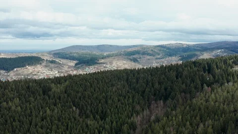 Beautiful drone flights over forests with beautiful views of mountains and fores Stock Footage 127086200
