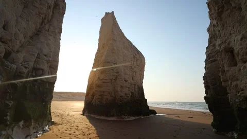 Beautiful evening at between the iconic cliffs of Botany Bay, in Broadstairs Video stock 266020908