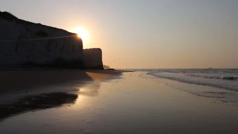Beautiful evening at between the iconic cliffs of Botany Bay, in Broadstairs Stock Footage 266020959