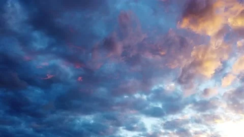 Beautiful Evening Sky Sundown Timelapse Stock Footage 137761194