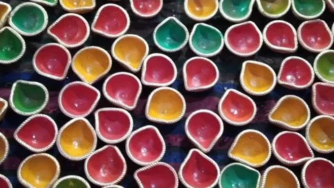 Beautiful ever view of diya during the festival of diwali. Stock Footage 143719301