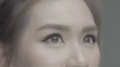 Beautiful Eyes Makeup Tutorial Stock Footage 129803314