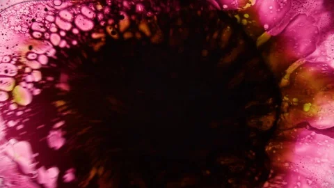 Beautiful fast motion of liquid pattern splashes and bubbles Stock Footage 127723260