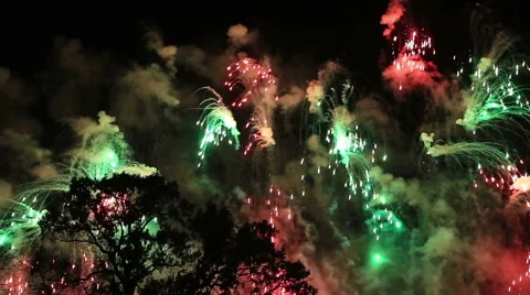 Beautiful fireworks display 動画素材 46708313