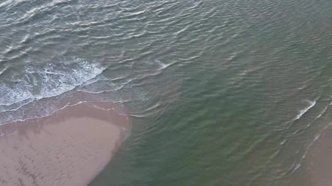 Beautiful flight in summer over the beach in Katwijk aan Zee. Vidéo 260239988